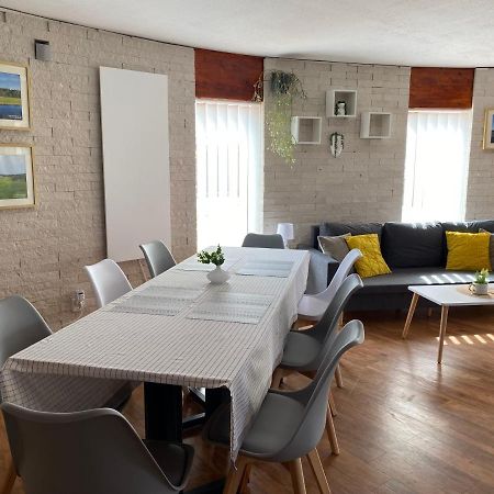 Apartament U Vrabcaka Zlonin Zewnętrze zdjęcie