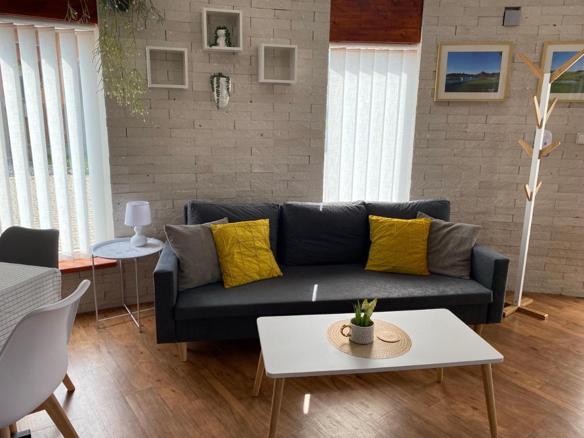 Apartament U Vrabcaka Zlonin Zewnętrze zdjęcie
