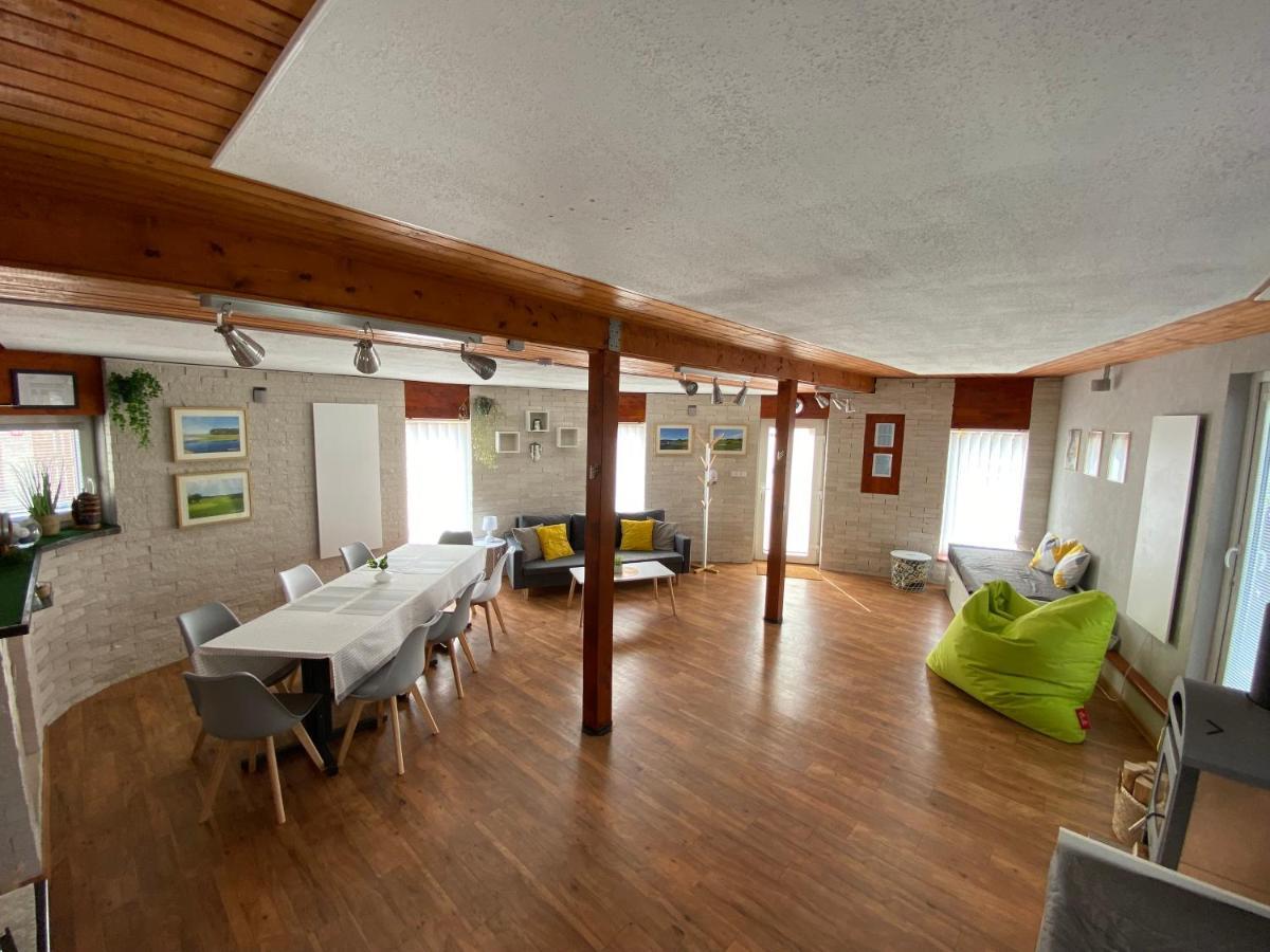 Apartament U Vrabcaka Zlonin Zewnętrze zdjęcie
